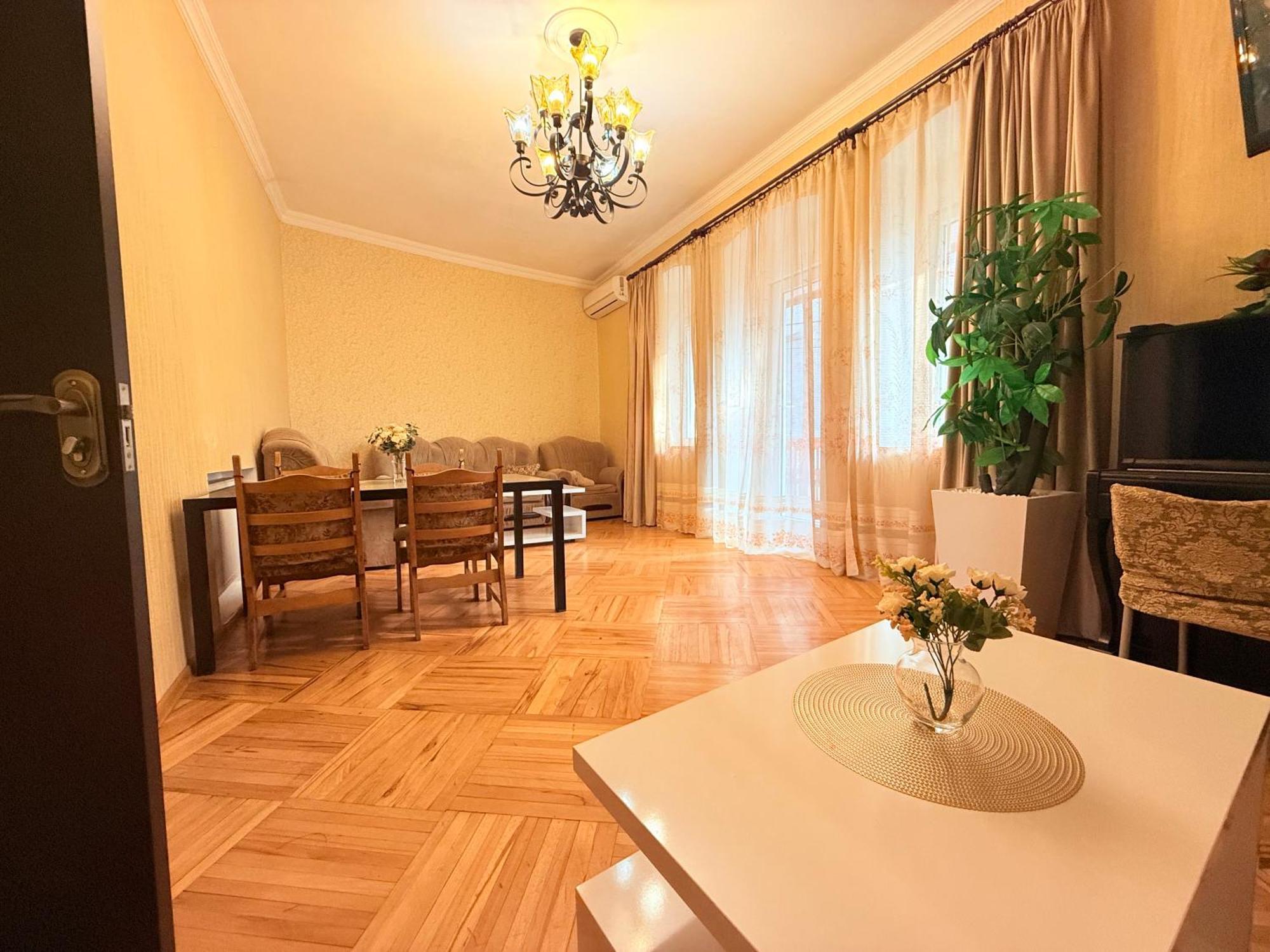 Tamuna Apartment Tbilisi Exterior photo